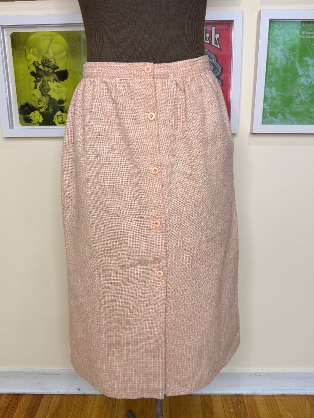 VINTAGE 70s BLUSH PINK TWEED MIDI SKIRT • COQUETTE GRANDMA CHIC BUTTON FRONT